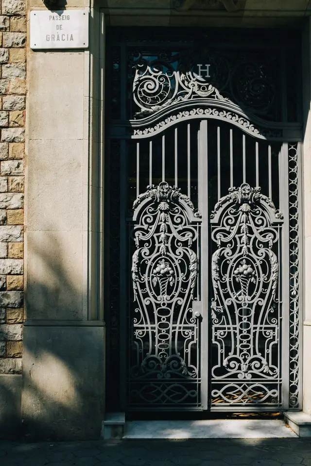 Example photo: decorative iron gate (metal gates)