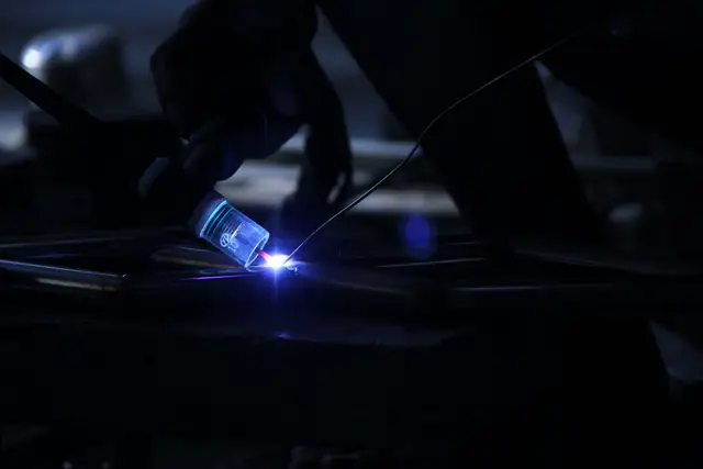 Example photo: tig welding arc (aluminium & stainless steel)
